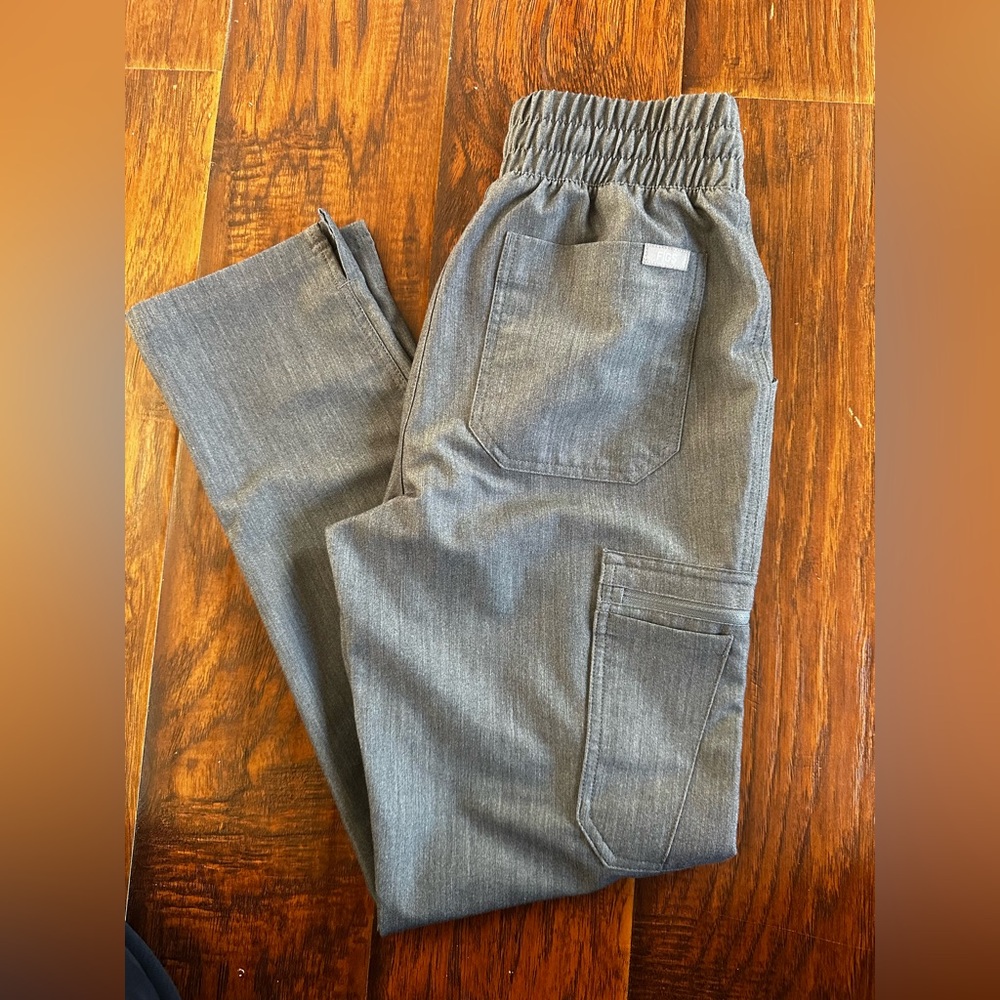 Figs Charcoal Gray Pants with Elastic Waist